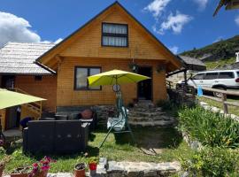 Prokoško jezero Zlatna koliba, hotell sihtkohas Fojnica