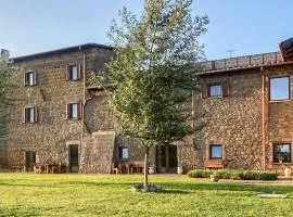 Lovely Apartment In Lubriano With Sauna