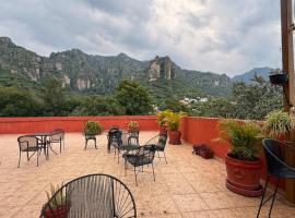 La Pirámide del Tepozteco, hotel v destinaci Tepoztlán