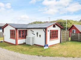 6 person holiday home in Løgstør，Løgstør的飯店
