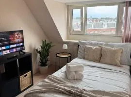 Cosy Rooms by the Beach