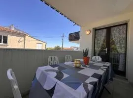 Appartement 2P avec balcon à 700m de la plage - FR-1-246A-369