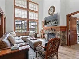 1404 - Two Bedroom Standard Eagle Springs West condo