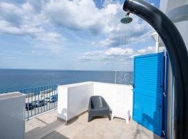 Altamarea Rooms - Luxury Seaview Suites, hotel v destinaci Polignano a Mare