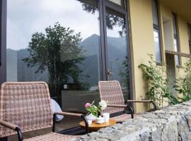 张家界旭竹, hotel a Jiawan