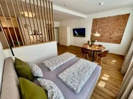 Pretti Apartments - Neu, Stilvoll, Zentral, Komfortabel, Geräumig & Ruhig