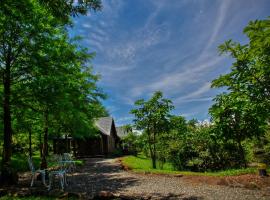 Green Forest Villa, Cottage in Yilan