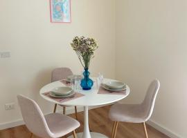 Ponente Blue Appartamenti, 5, Hotel in Taggia