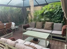 Appartement avec jardin de 30M2 privatif centre de Sarlat