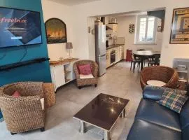 La Belle Poule, Vue port et mer, 4 personnes