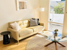 Stunning Modern Self-contained Apartment โรงแรมที่สัตว์เลี้ยงเข้าพักได้ในBurnside