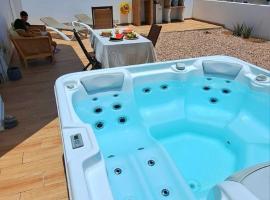 Luna Nueva con Jacuzzi