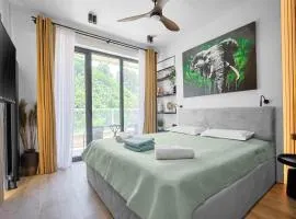 Bali Vibes in Georgia,Premium Studio with Forest View & Beach Access