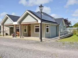 Red Squirrel Lodge - Ukc677