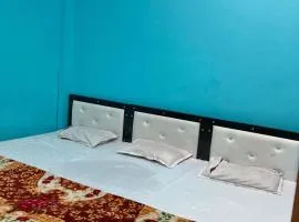 Ramashrya Homestay Peaceful Stay Near Mahakal & Railway Station