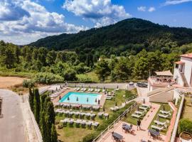 La Ripadoro Le Corti di Rivalto, ξενοδοχείο σε Rivalto