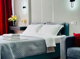 Квартира - Кэнди, ξενοδοχείο σε Ustʼ-Kamenogorsk