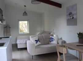 Vakantiestudio De Strandloper Zeeland, villa in Koudekerke