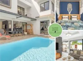 Balaclava Star, luxury 5BR villa with pool by IHR