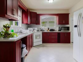 Best E Villas St Silas St James, Hotel in Saint James