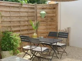 Saskia's loft Mazan -Studio cosy au calme proche du Ventoux