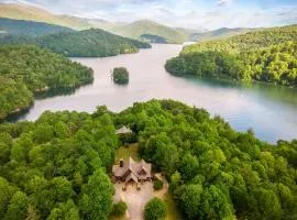 Modern Cabin, Secluded, Views, Lake, Private Dock, WIFI