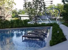 The Relaxing Room Pool Access at Rain Resort Condominium Cha Am- Hua Hin