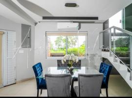Luxury Sea View - Montego Bay Villa - Gated, hotel in Montego Bay