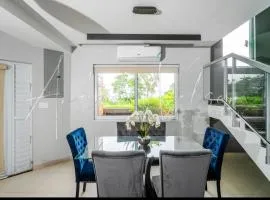 Luxury Sea View - Montego Bay Villa - Gated