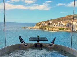 Larimar - Blue Haven, Hotel mit Whirlpools in Marsalforn