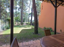 Aroeira - Nature, Beach & Golf, by TimeCooler, hotel in Almada