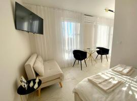 Tężnia & Augustów - 24h Apartamenty - Klimatyzacja - Parking, hotelli kohteessa Augustów