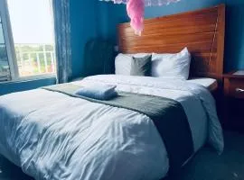 Elly Villa Hotel