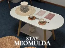 Stay Meomulda