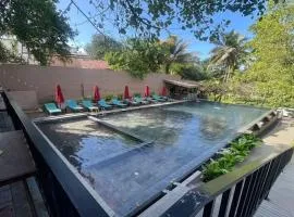 Penthouse Hostel Mirissa