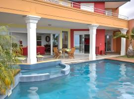 Villa Stella Australis 4 étoiles, hotel v destinaci Petite Ile