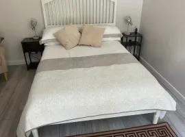 The Meadow Garden Guest Room