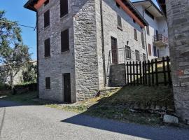 Casa della Lupa, hotel in Restano