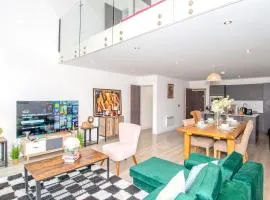2BR Flat WiFi, Parking Contractors & Families