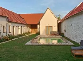 Tady dobrý