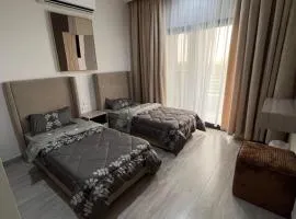 Murooj AlZain 3BR with Private Rooftop