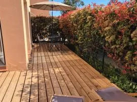 Les hameaux de Saint Cyprien - appartement avec jardin et piscine