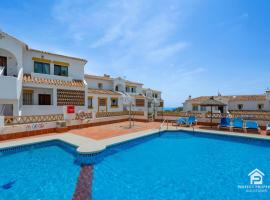 Wyndham - Bright and Modern 2BR with Sea Views in, hotel v destinaci Mijas Costa