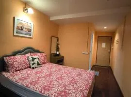 Santo house Bangkok
