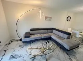 Private furnished remodeled canalfront