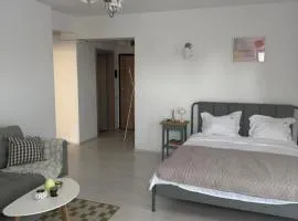 Studio K Central - New building & private parking
