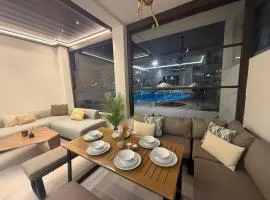 Aqua Vista Retreat