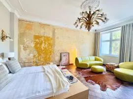 Eclectic Gem in Old Town
