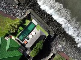 Villa Rosita - Luxury Oceanfront Villa Wchef,