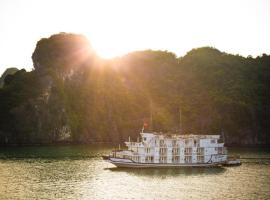 Le Journey 4-Star Halong Cruise, boot in Ha Long